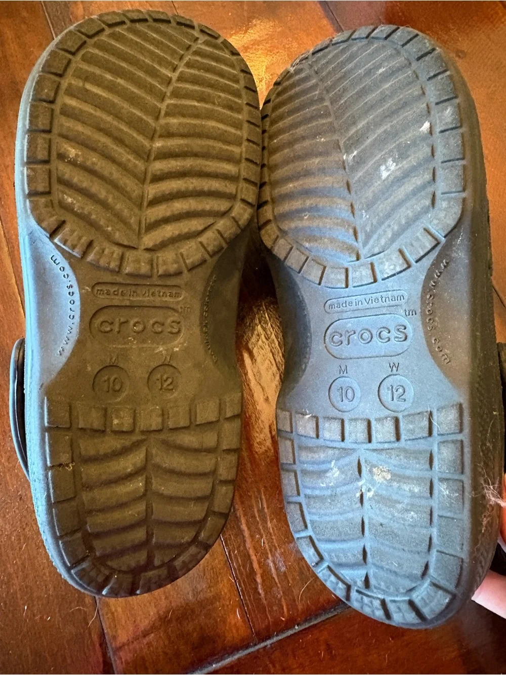 CROCS Men's Black Lined Clog Sandals